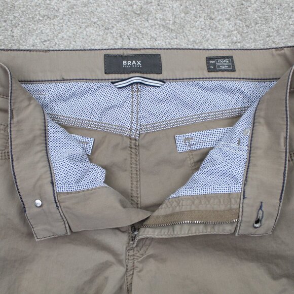 Brax Pants Mens 34x28 Beige Cooper Fancy Chino 5-Pocket Straight leg Stretch - Picture 12 of 16